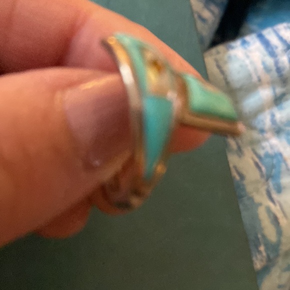 SIZE 6 Turquoise inlay style ring marked Silver SC I believe - Picture 4 of 6